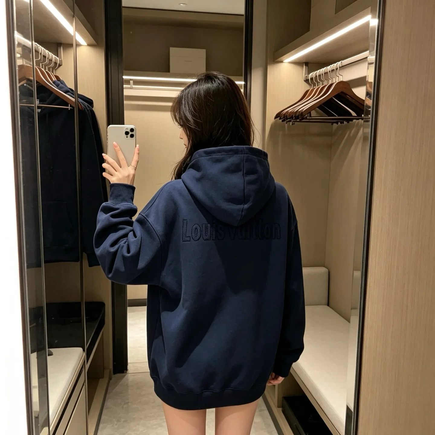 Louis Vuitton/Louis Vuitton tatami embroidered letter logo hole hooded sweatshirt